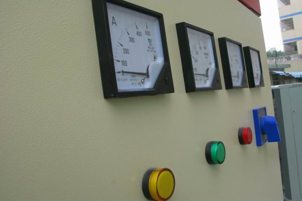 城中配电柜-3683讲讲配电柜注意事项